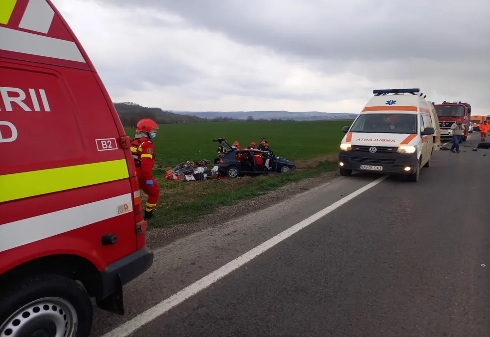 Șofer din Constanța rănit într-un accident produs pe DN13, în județul Brașov. Trafic BLOCAT
