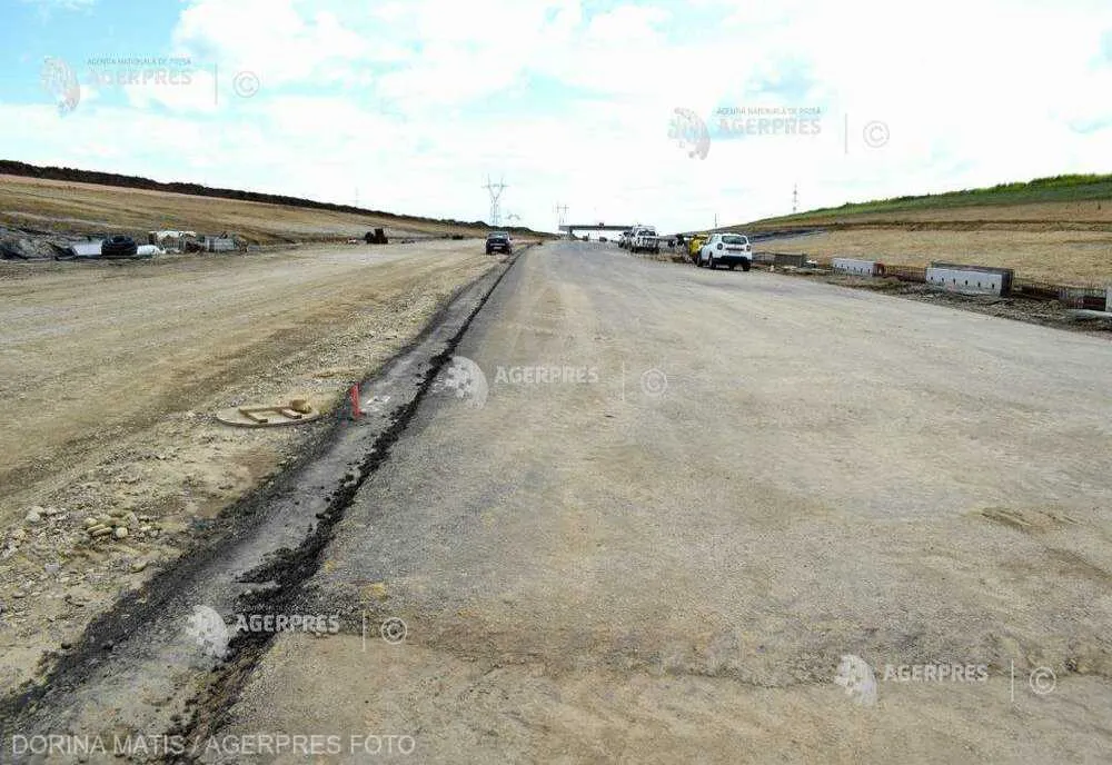 Cinci oferte pentru proiectarea şi construcţia tronsonului 1 al autostrăzii Sibiu - Făgăraş