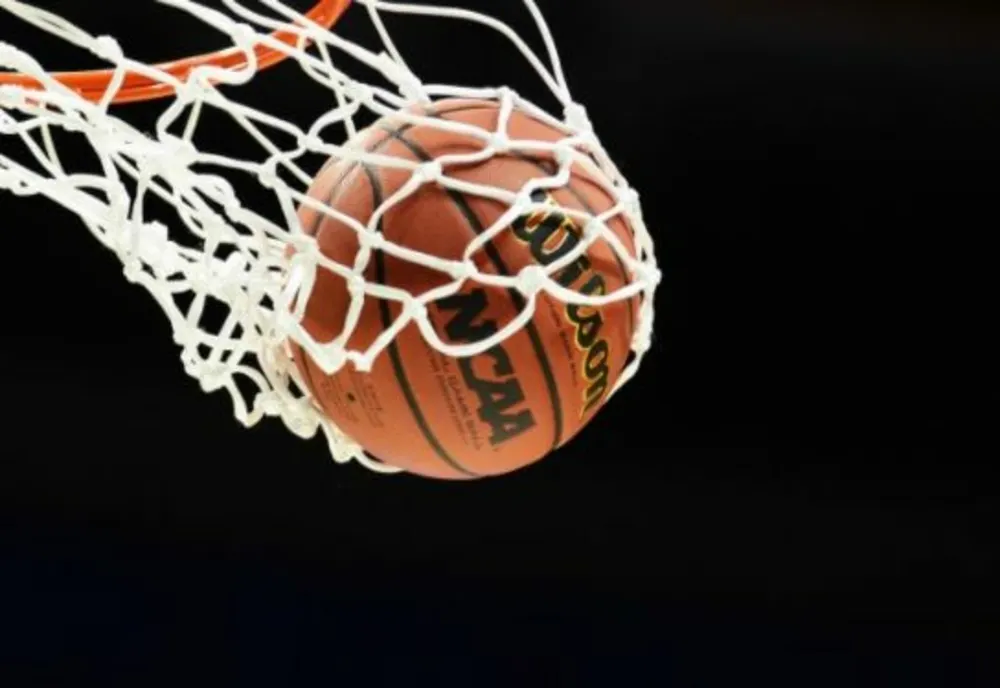 Programul evenimentelor sportive, din acest final de săptămână! La meciuri putem merge în weekend, la Brașov?