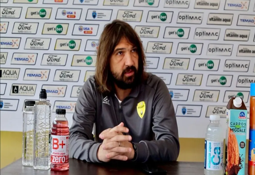 Derby-ul pentru câștigarea Grupei B din play-out-ul Ligii a 2-a va avea loc la Brașov
