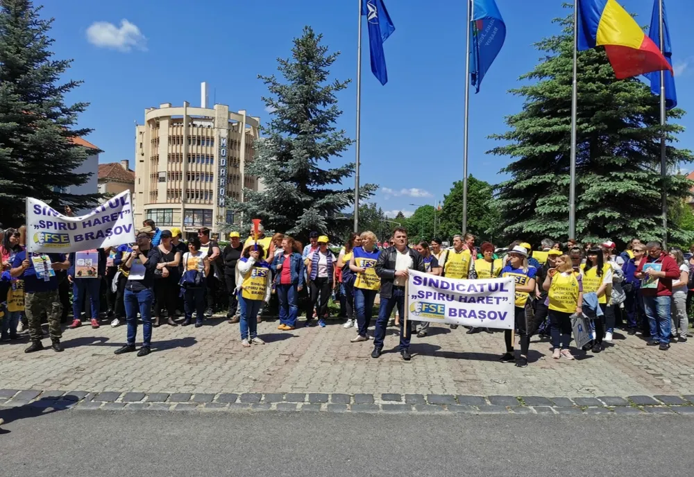 VIDEO Protest al profesorilor, acum, la Brașov