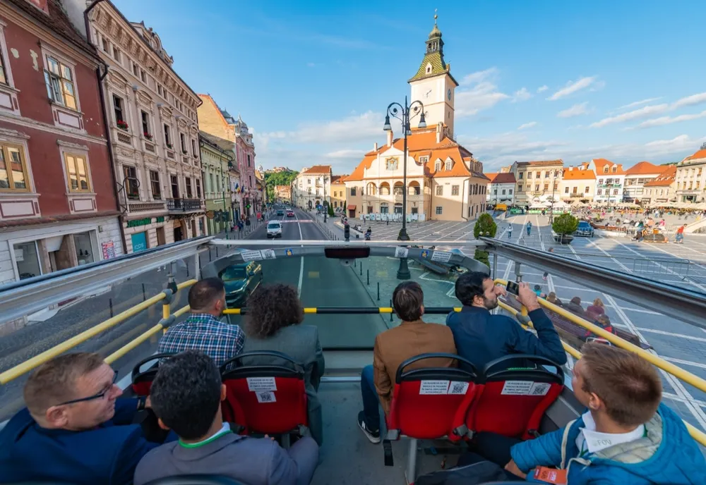De astăzi, brașovenii și turiștii vor putea vedea centrul istoric de la înălțime