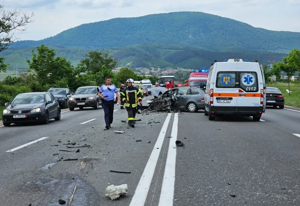 VIDEO Accident rutier cu 5 victime, la intrarea în Codlea. Trafic îngreunat