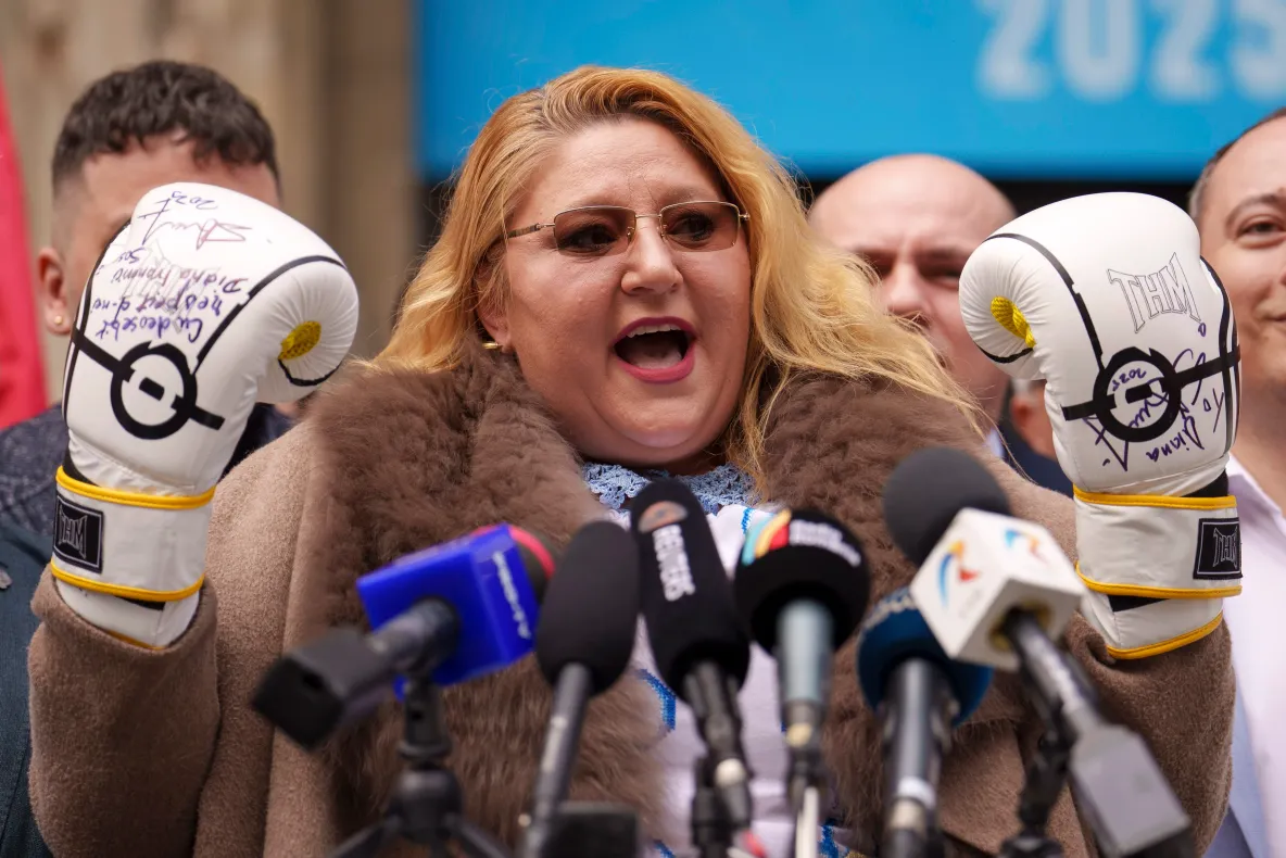 Diana Șoșoacă, trimisă în judecată în dosarul jurnalistei de la RAI Uno. Procurorii o acuză de lipsire de libertate