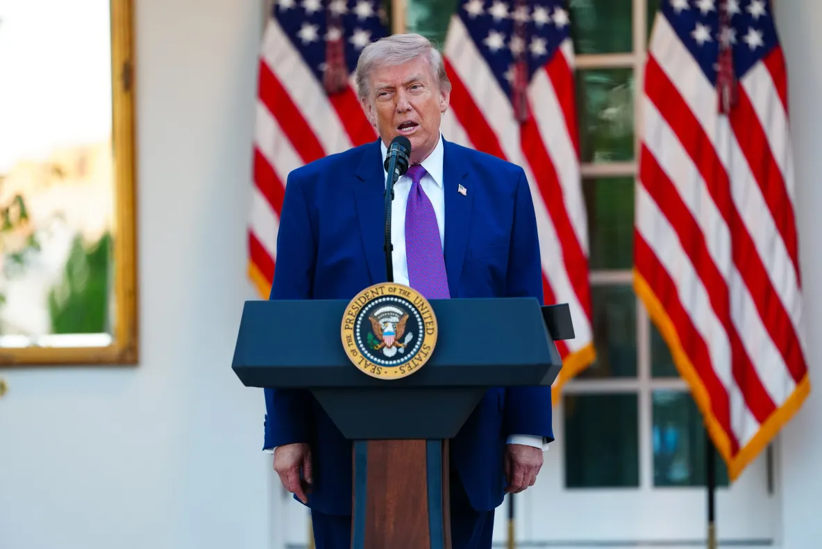 Donald Trump, în centrul unui nou scandal politic după modificarea unui acord federal