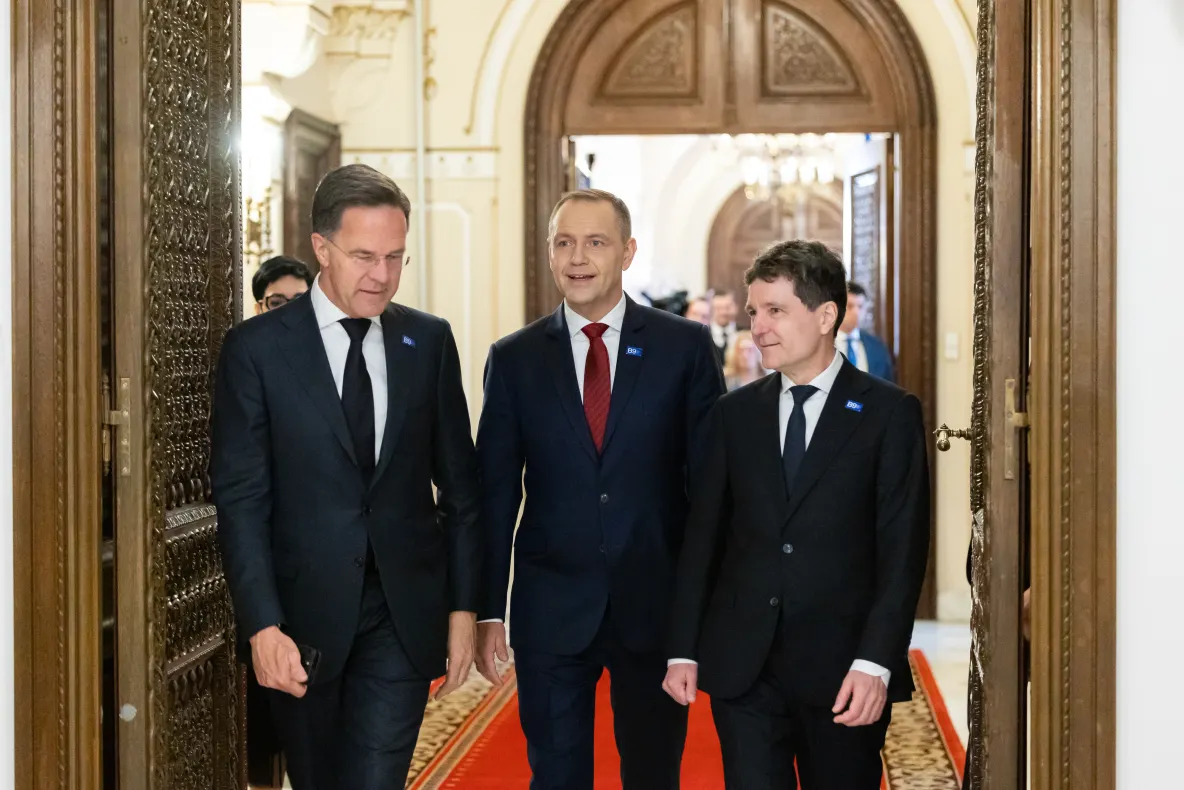 Mark Rutte la București: „Europa a auzit mesajul SUA”. Aliații trec la un buget de 5% din PIB pentru Apărare