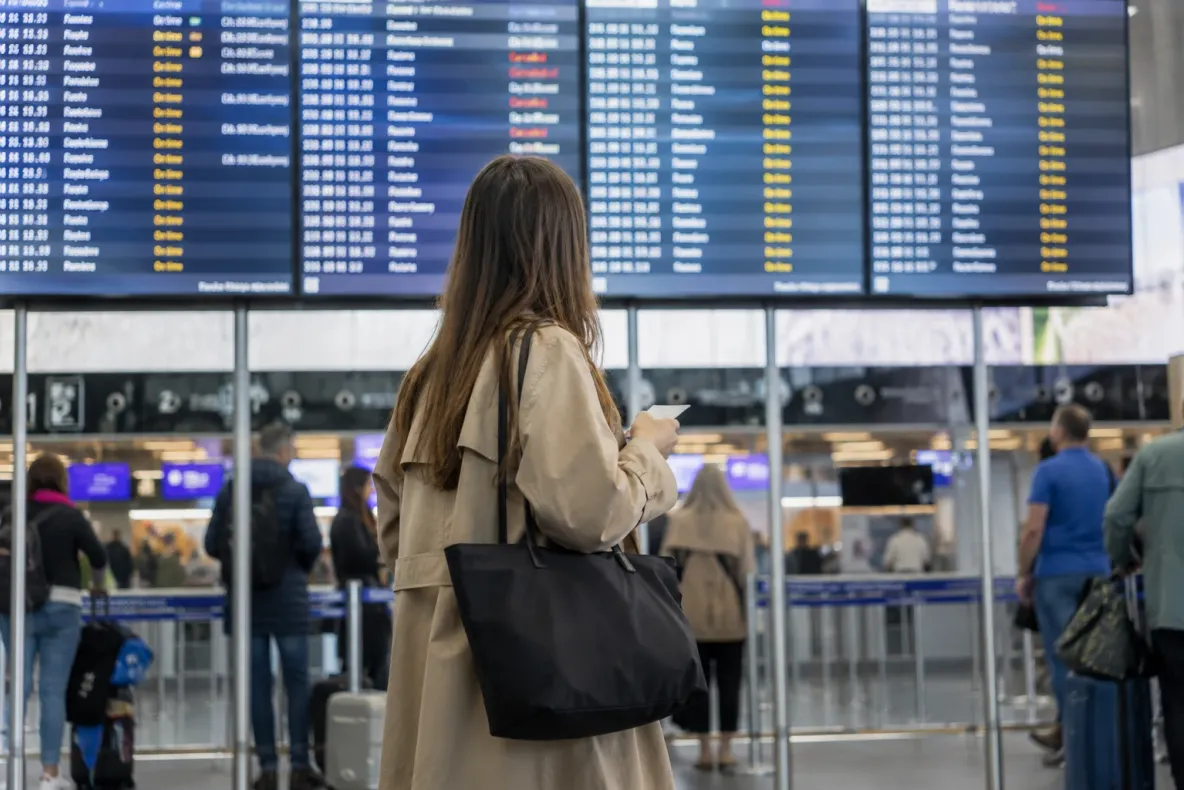 Trafic record pe aeroporturile din București: peste 8,4 milioane de pasageri