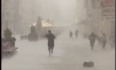 România, prinsă între caniculă și furtuni. Cum va fi vremea sâmbătă, 8 august