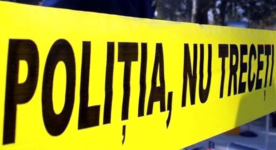 Persoană decedată de câteva zile, în propria locuință, găsită astăzi