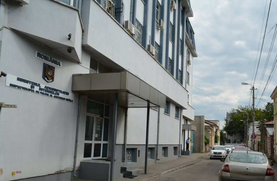Polițiștii brașoveni, activități dedicate copiilor (VIDEO)