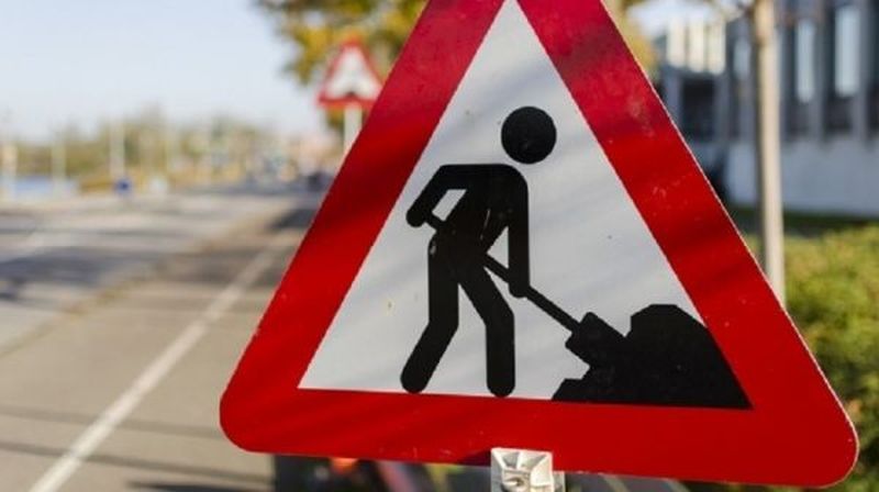 Circulație restricționată, de miercuri, pe o stradă din municipiul Brașov