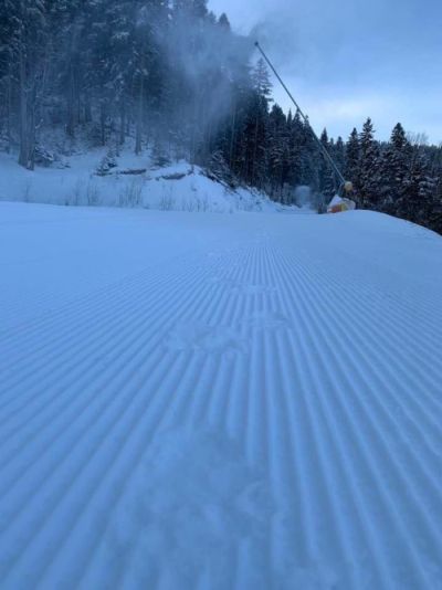 FOTO Weekend perfect pentru schi, în Poiana Brașov