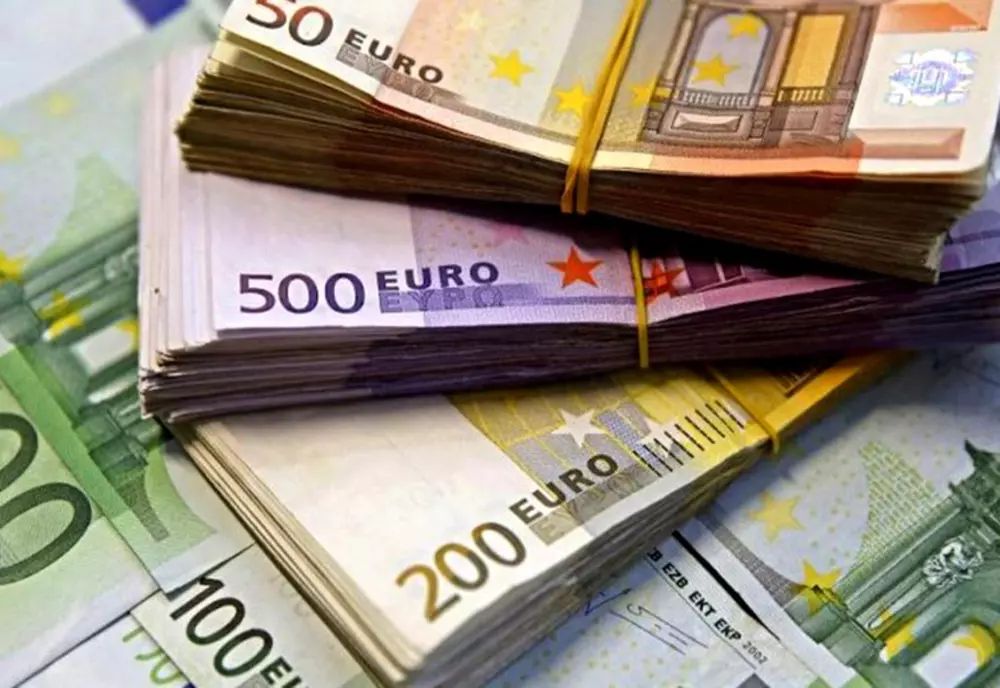 Prețul apartamentelor a crescut, în septembrie, în municipiul Braşov