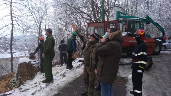 VIDEO Intervenție de urgență în zona Aleii de sub Tâmpa