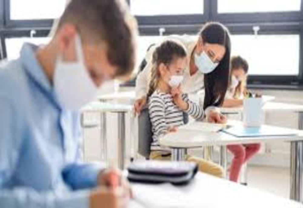 Situația unităților de învățământ din județul Brașov cu doar câteva zile înaintea redeschiderii școlilor! Câți elevi și profesori revin la cursuri?