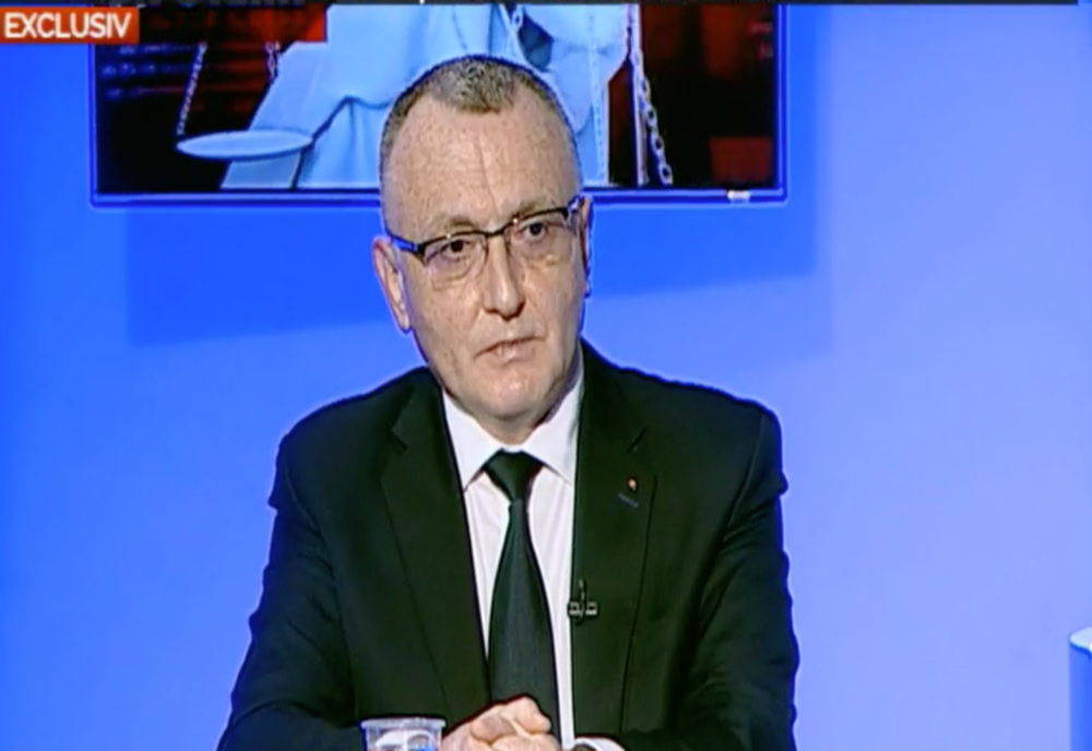 Sorin Cîmpeanu a schimbat SCENARIUL de vacanță școlară: „Putem să reducem cu doar o săptămână, iar examenele să rămână la datele planificate”