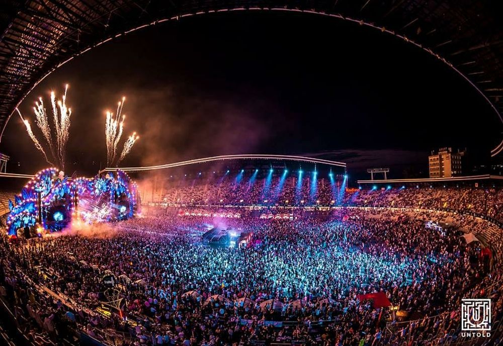 Mai sunt doar câteva zile până la cea de-a șasea ediție UNTOLD! Detalii despre sistemul de plată, check-in și acces în festival