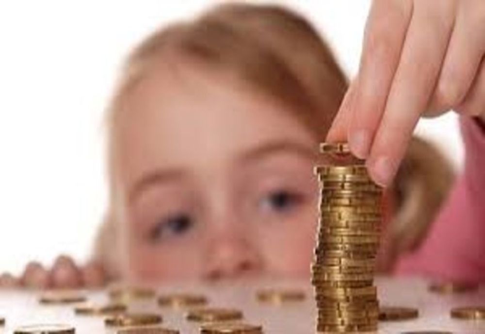 Guvernul a aprobat majorarea alocației de stat pentru copii și acordarea celei de-a 13-a indemnizaţii pentru persoanele cu dizabilităţi