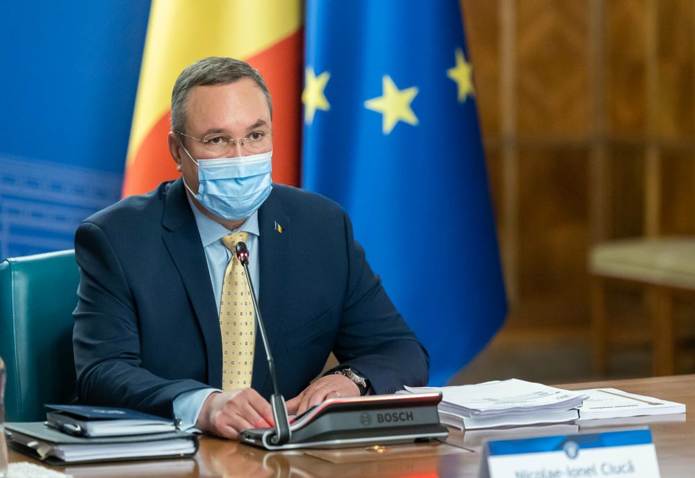 Premierul, față în față cu aleșii locali: Decizii CRUCIALE pe salariile demnitarilor - O treime dintre angajații din primării, afectați