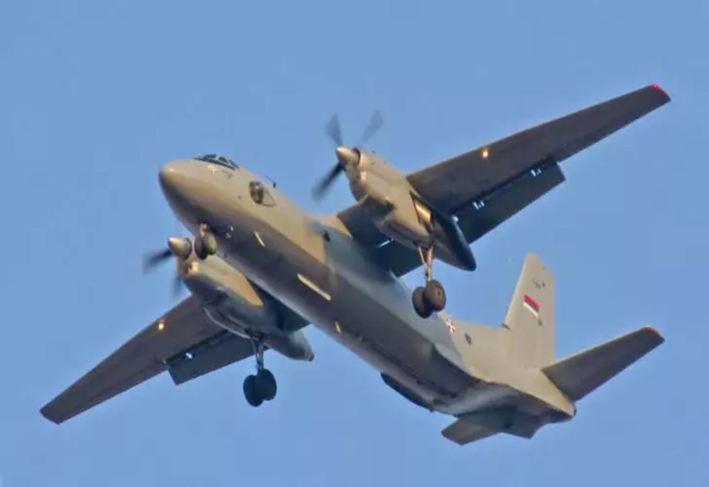 O navă a Rusiei ar fi doborât un avion rusesc în Marea Neagră dintr-o eroare de comunicare