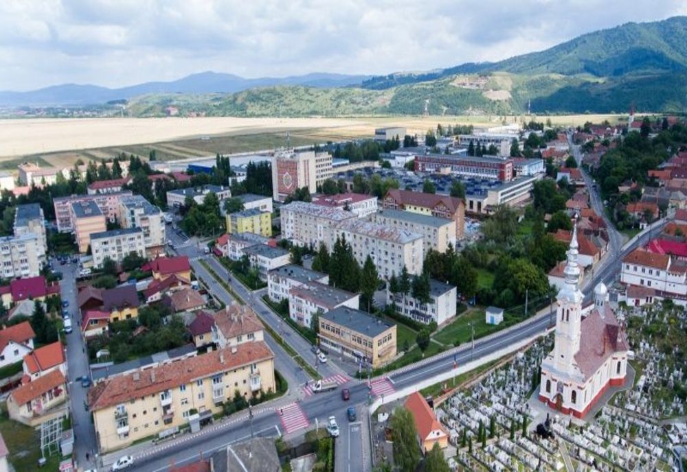 Mai multe blocuri vor fi reabilitate cu fonduri europene, la Săcele