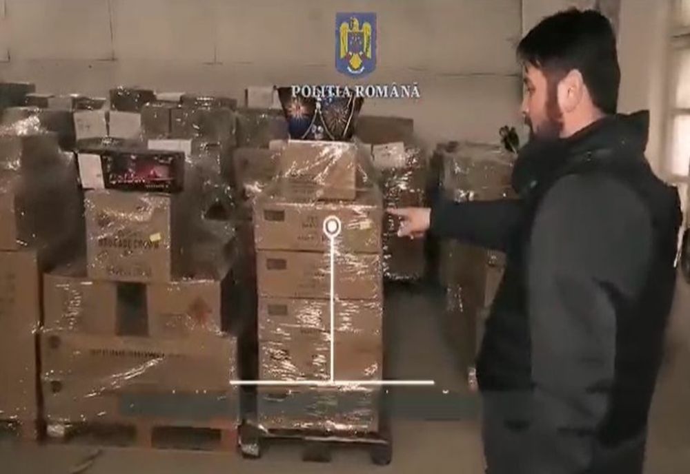 VIDEO Într-o lună și jumătate, polițiștii brașoveni au dat amenzi de peste 12.000 de lei și au confiscat 5.000 de kilograme de articole pirotehnice!
