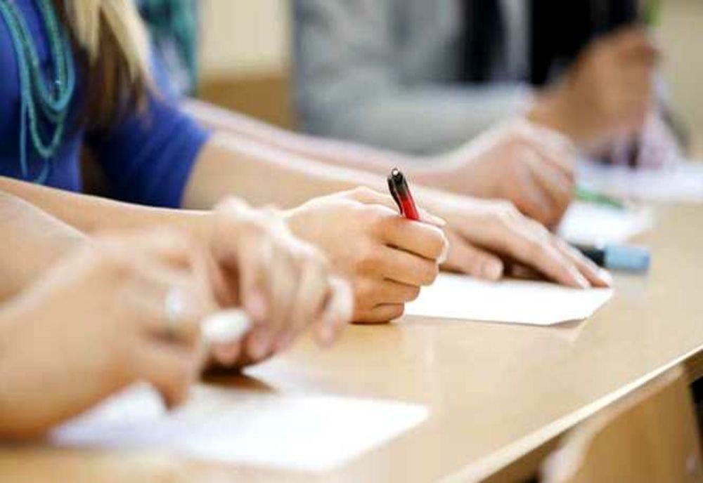 MINISTERUL EDUCAŢIEI: MODIFICĂRI ÎN DESFĂŞURAREA EVALUĂRII NAŢIONALE ŞI A BACALAUREATULUI - ÎN CONSULTARE PUBLICĂ