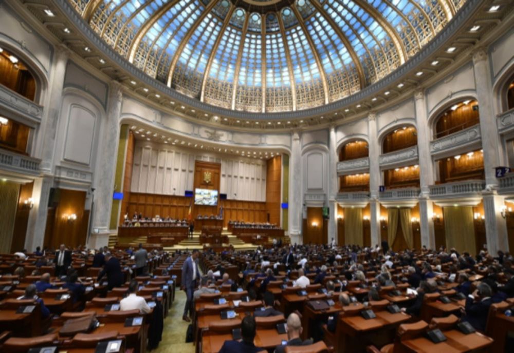 Senatorii, gata să se înnoiască. Câți bani vor să dea aleșii pe 22 de limuzine de lux