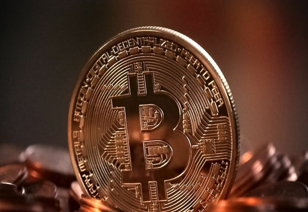 GUVERNUL PREGĂTEȘTE REGLEMENTĂRI STRICTE PENTRU TRANZACȚIILE CU CRIPTOMONEDE