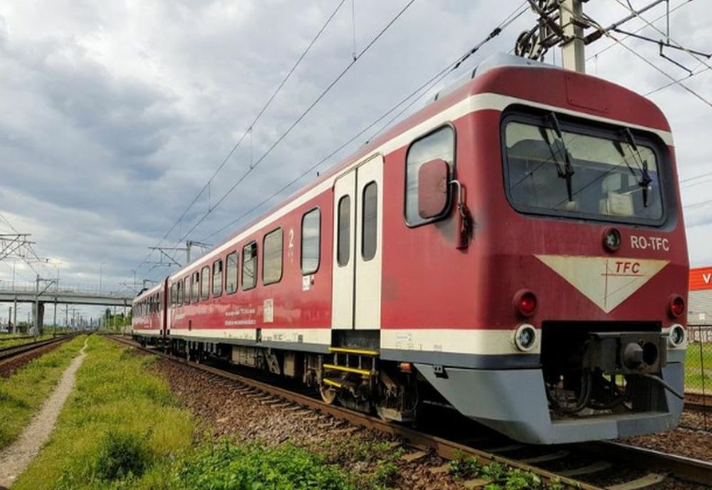 Vremea rea provoacă noi întârzieri uriașe ale trenurilor - Lista garniturilor cu mari probleme