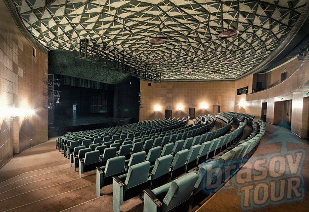Continuă scandalul la Teatrul Sică Alexandrescu. Două angajate care au avut curajul să se revolte au fost îndepărtate