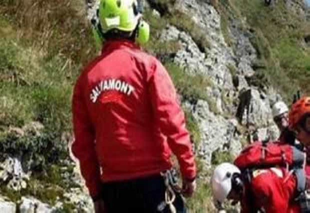 Salvamont Bran, intervenție pentru salvarea unui bărbat de 88 de ani
