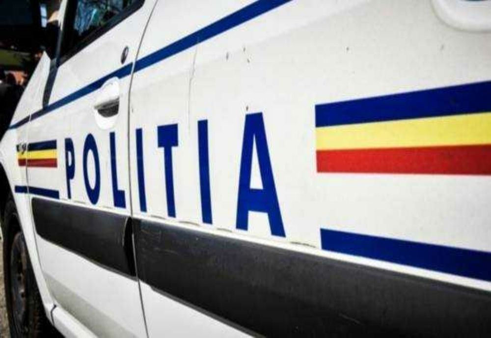 RECOMANDĂRILE POLIȚIȘTILOR PENTRU O MINIVACANȚĂ ÎN SIGURANȚĂ