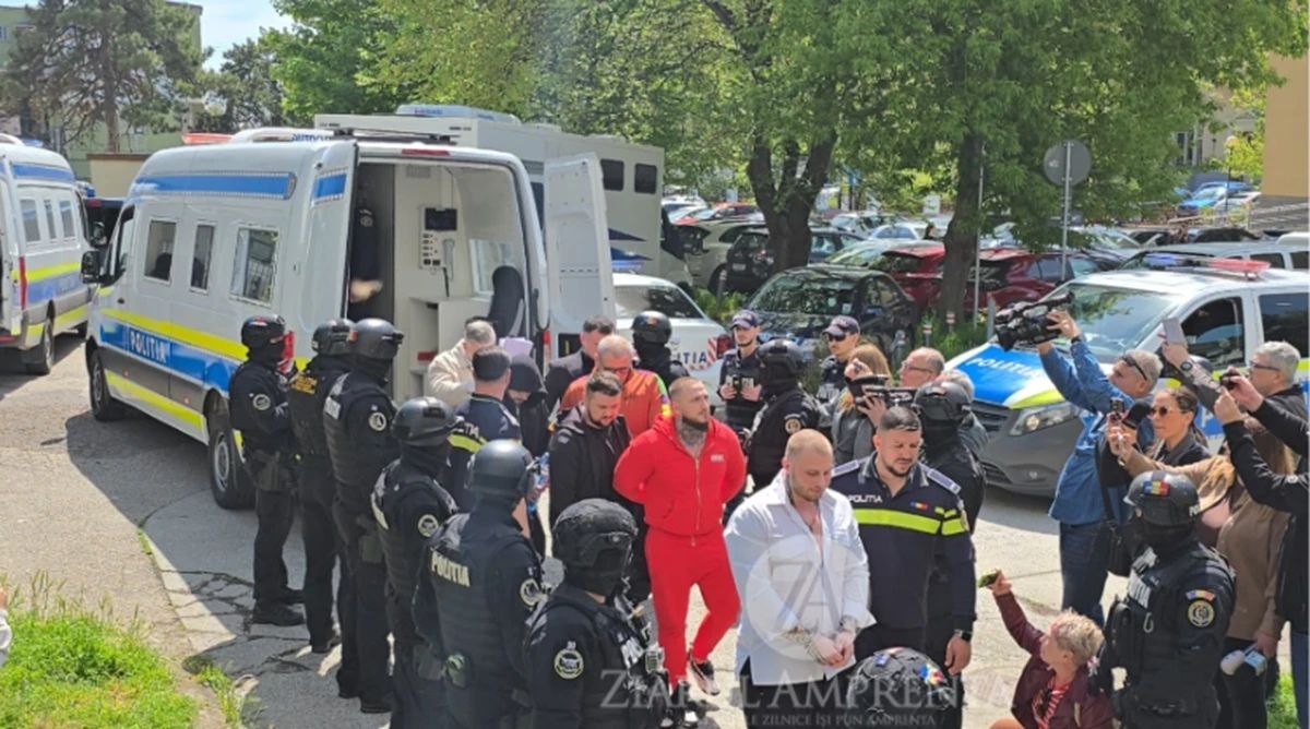 Stare de asediu la Tribunalul Constanța. Zeci de mascați păzesc clădirea în timpul procesului unui clan interlop care a terorizat orașul — FOTO/VIDEO