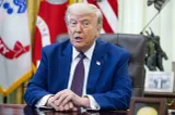 Trump anunță noi negocieri cu Iranul, după ce a amânat un atac alături de Israel