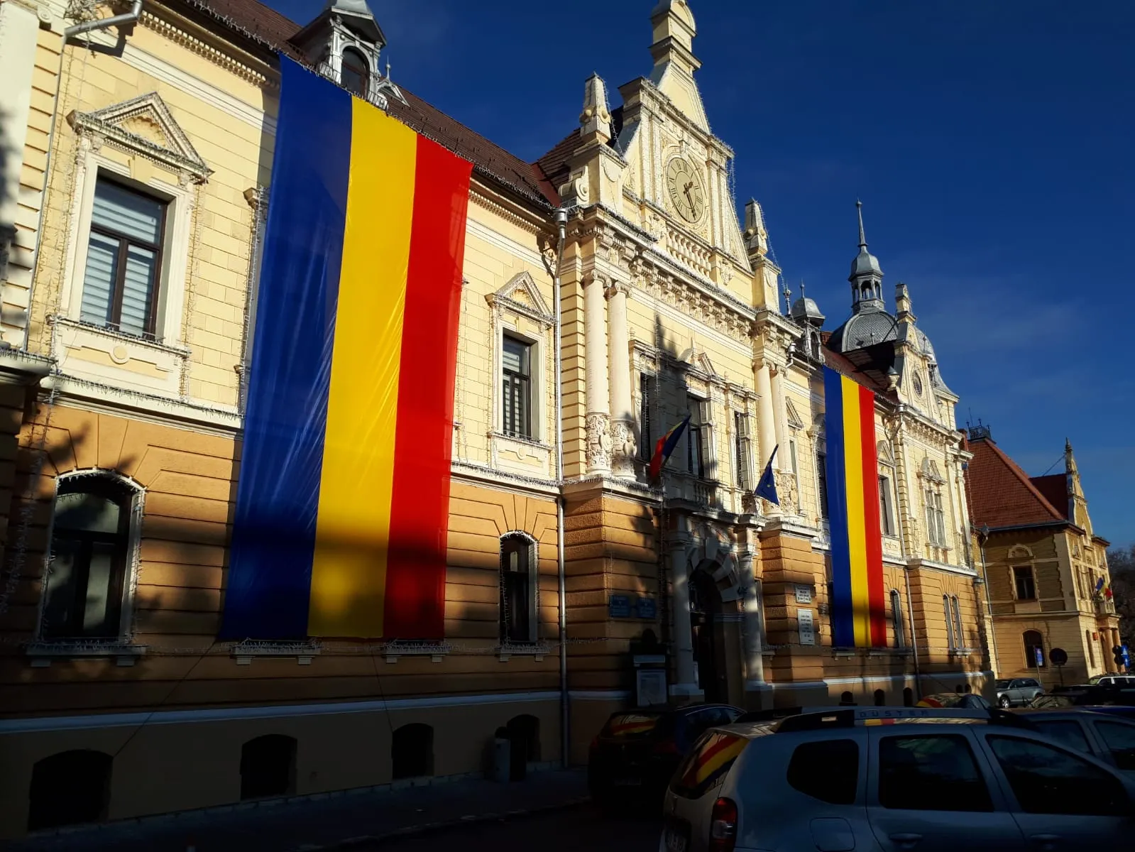 tricolor (3)