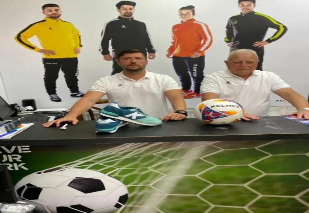 FOTBAL: Kids Tâmpa și Cetate Râșnov deschid etapa a doua din Liga a 3-a