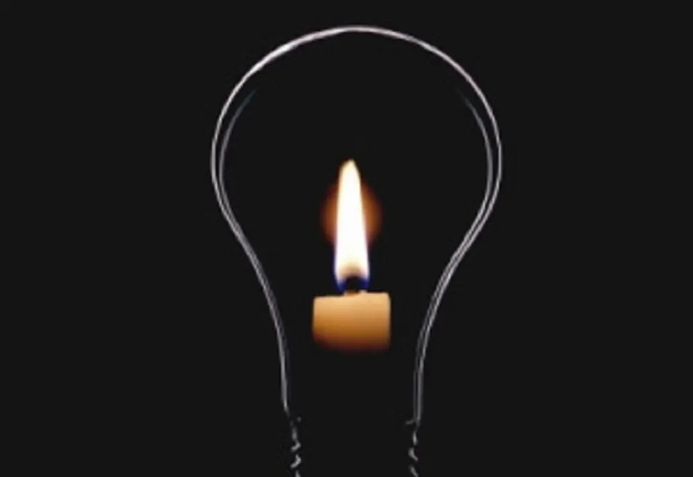 Mai multe localități din județul Brașov rămân fără curent electric în weekend