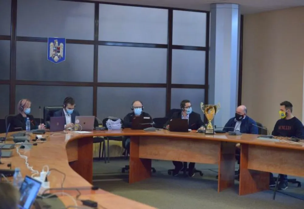 Premii în bani, de la Consiliul Local, pentru hocheiștii de la Corona Brașov, după câștigarea Cupei României!