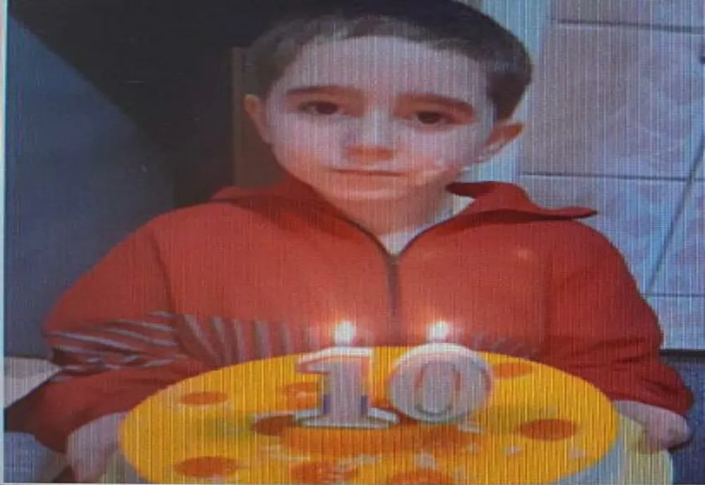 Copil de 10 ani căutat de polițiştii din Braşov!