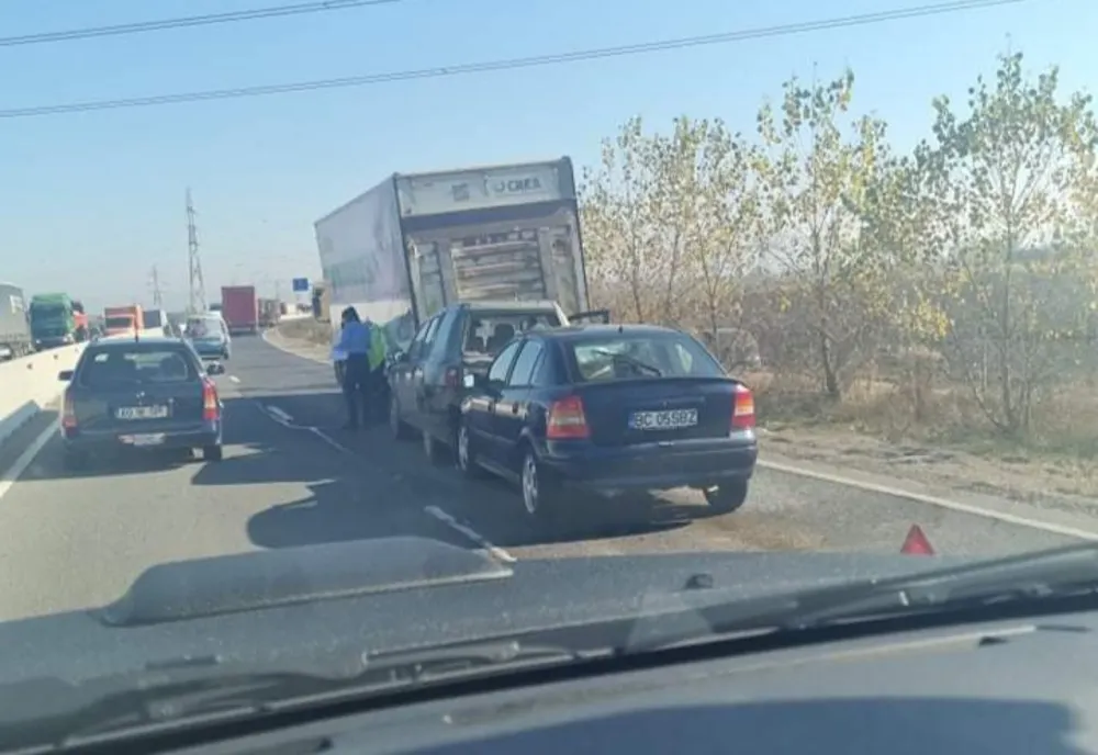 3 autovehicule implicate într-un accident rutier pe Ocolitoarea Braşovului!