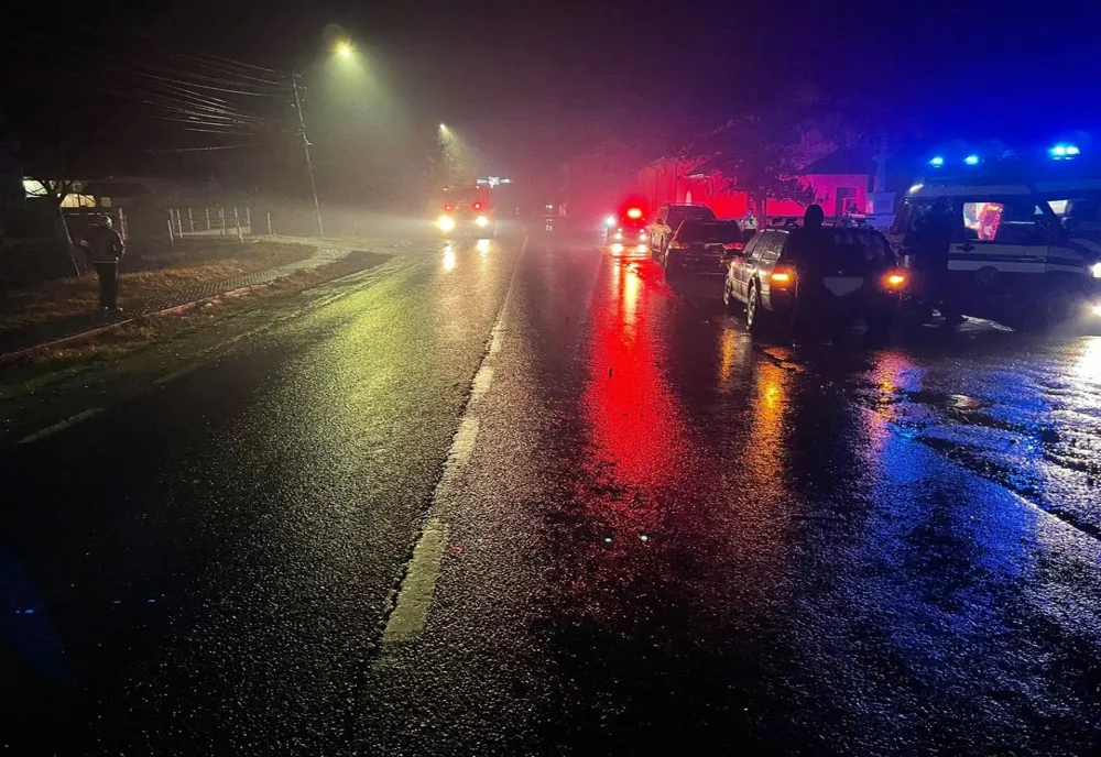 Accident cu doi morți, aseară, în județul Braşov! Sfârşit tragic pentru un şofer care s-a urcat la volan fără permis!