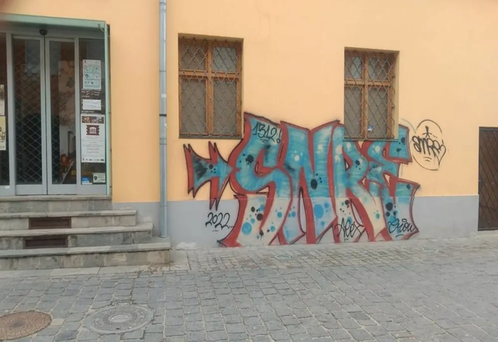 Muzeul Civilizației Urbane, "pictat" de artiștii chinuiți de talent