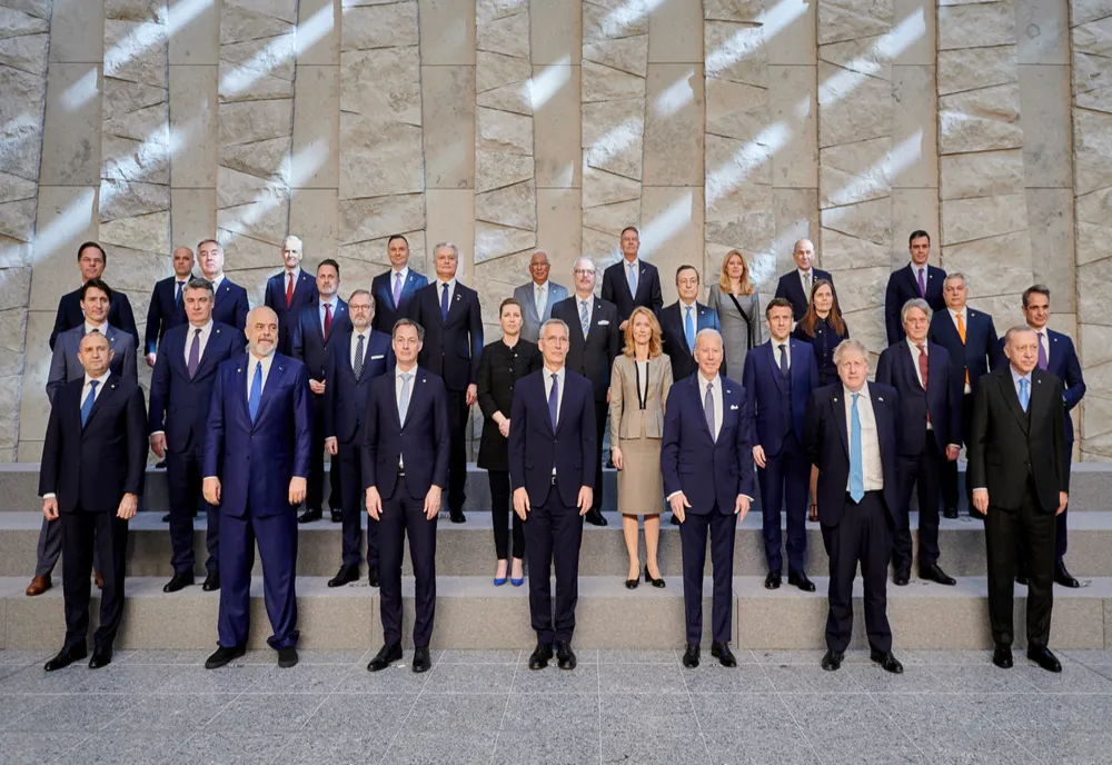 Șeful NATO: Am căzut de acord să acordăm sprijin mai mare Ucrainei și să sancționăm mai dur Rusia