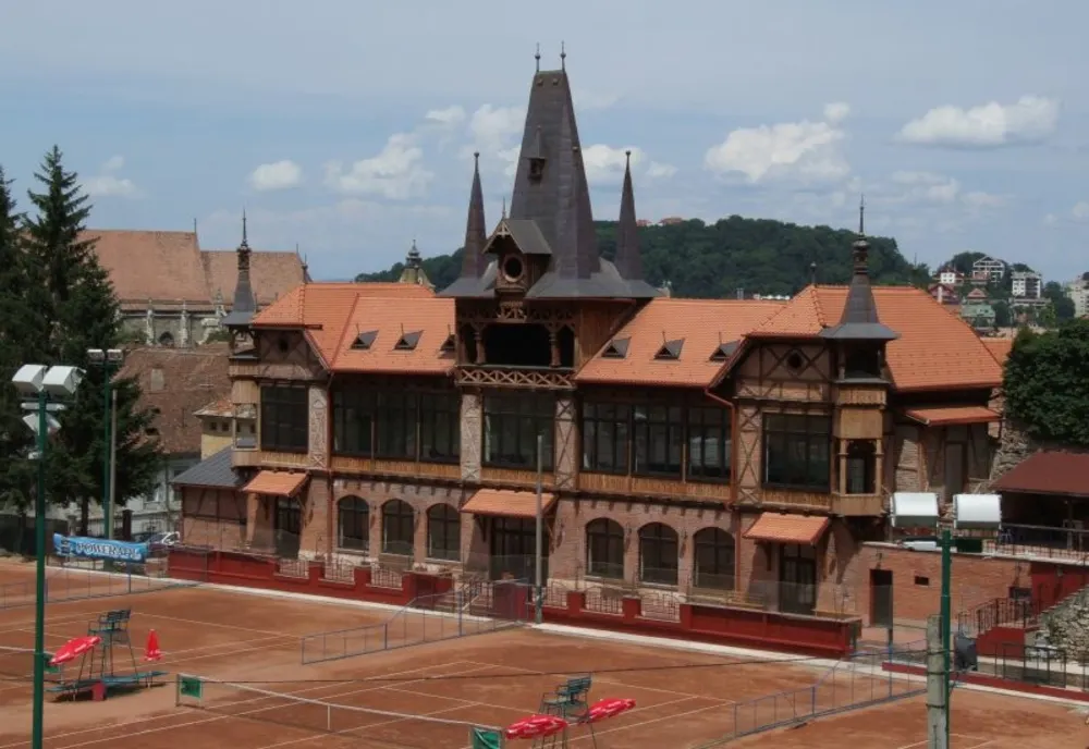 Au reînceput lucrările de reabilitare și restaurare la OLIMPIA