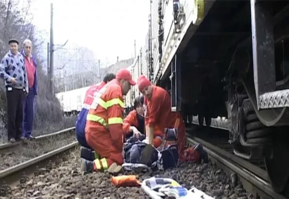 Persoană omorâtă de tren!