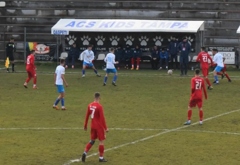 FOTBAL, LIGA 3: Liderul playout-ului din C5 vine pe ICIM