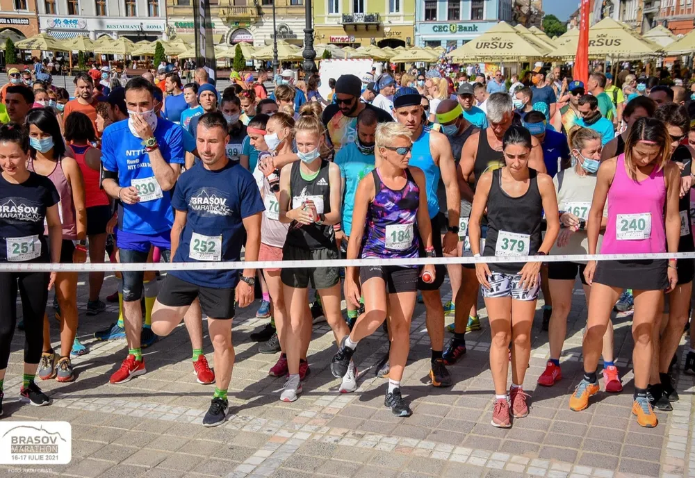 Peste 1.000 de participanți la Brașov Marathon, la finalul săptămânii