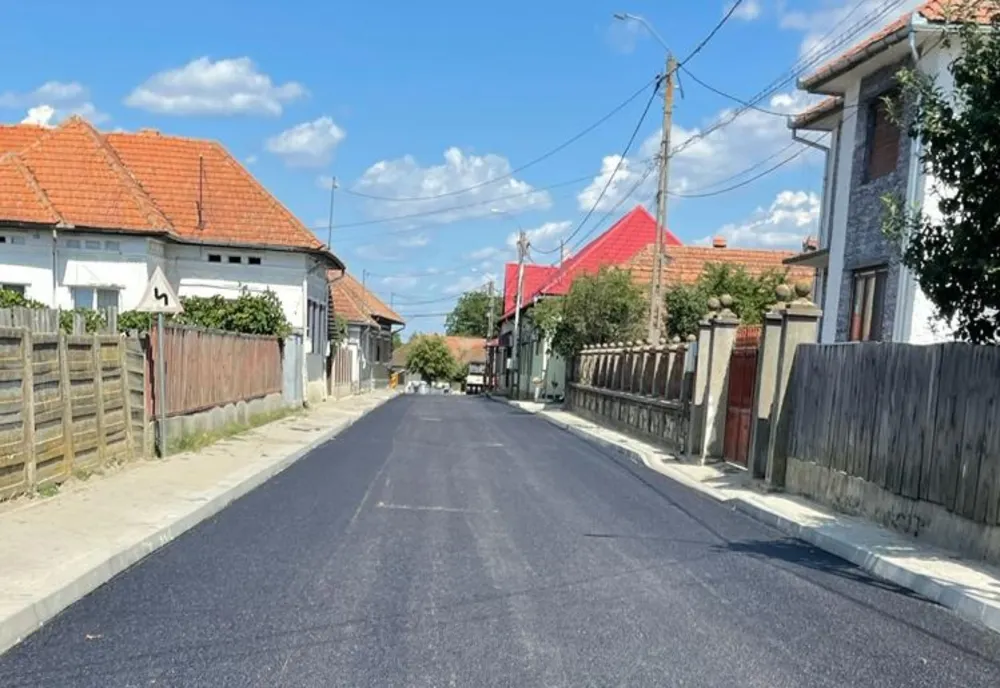 Cel mai mare proiect de modernizare a infrastructurii rutiere din judeţul Braşov, ”Drumul de sub munte”, finanțat din fonduri europene, va fi finalizat până la sfârșitul acestui an