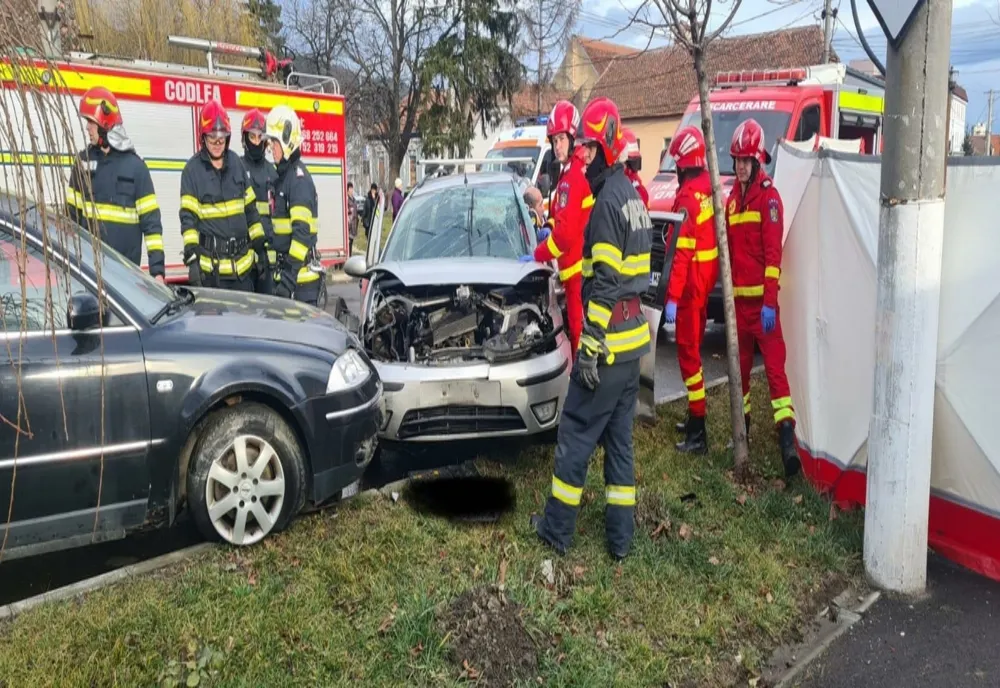 Trafic blocat în Codlea, în urma unui accident cu două victime!